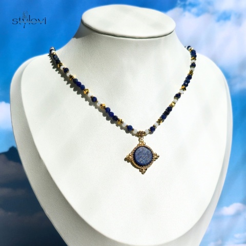 naszyjnik regulowany - 40 do 80 cm - GRECJA: lapis lazuli, kamień księżycowy, hematyt naszyjnik regulowany - 40 do 80 cm - GRECJA: lapis lazuli, kamień księżycowy, hematyt