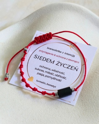 bransoletka SIEDEM ŻYCZEŃ: turmalin, hematyt, czerwony sznurek, siedem węzłów (srebrna)