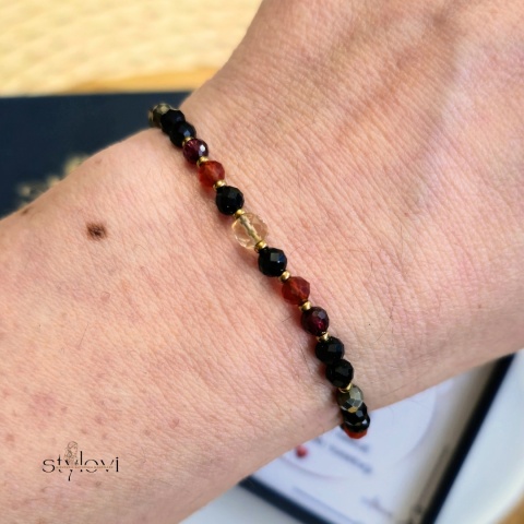 bransoletka z intencją "DZIAŁAM": karneol, granat, piryt, cytryn, onyks, hematyt