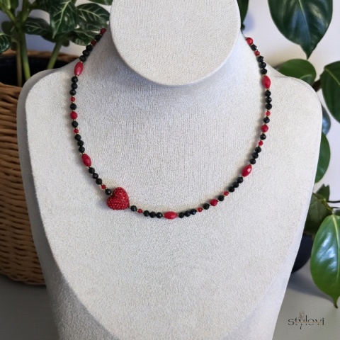 naszyjnik AMORE: turmalin, koral, hematyt, serce